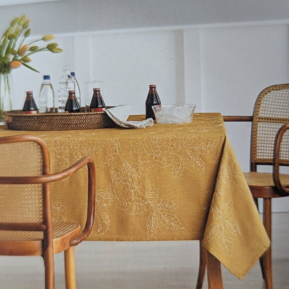 Threshold Yellow Orange Cotton Oblong Embroidered Floral Tablecloth 60x84 NEW - Picture 5 of 6